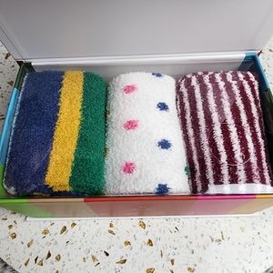 Gap 3 Pairs Women’s Multicolor Colorful Crew Socks NIB